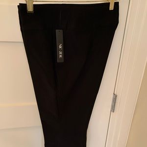 NIC and ZOE Petite cropped wonderstretch pants. Brand new, never worn Size 6P